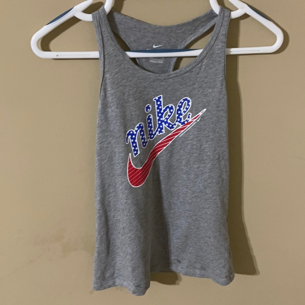 Girl’s NIKE TEE